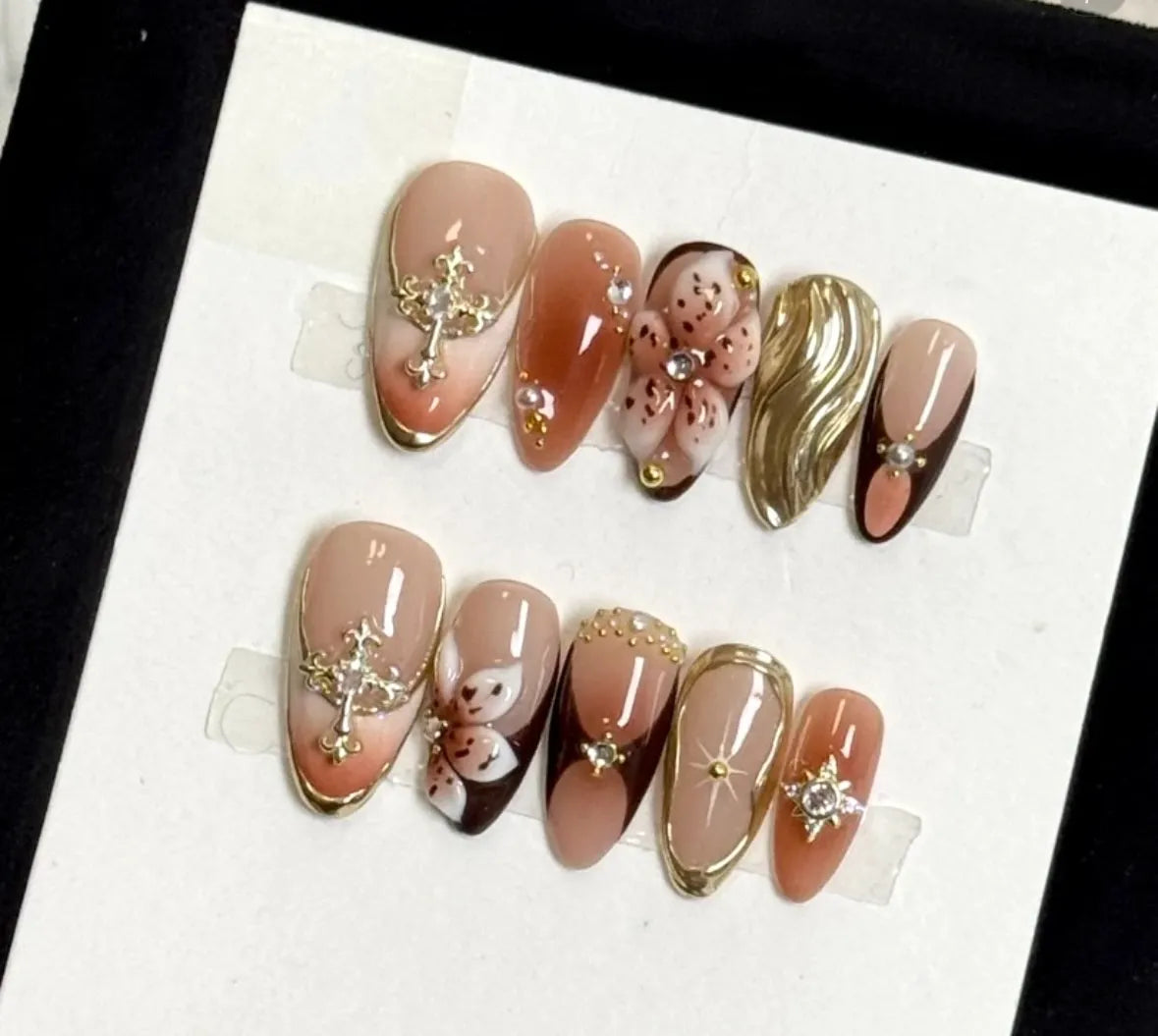 Floral Elegance Nail - Elegant Charme