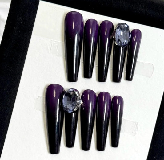 Amethyst Noir Luxe Nail - Elegant Charme