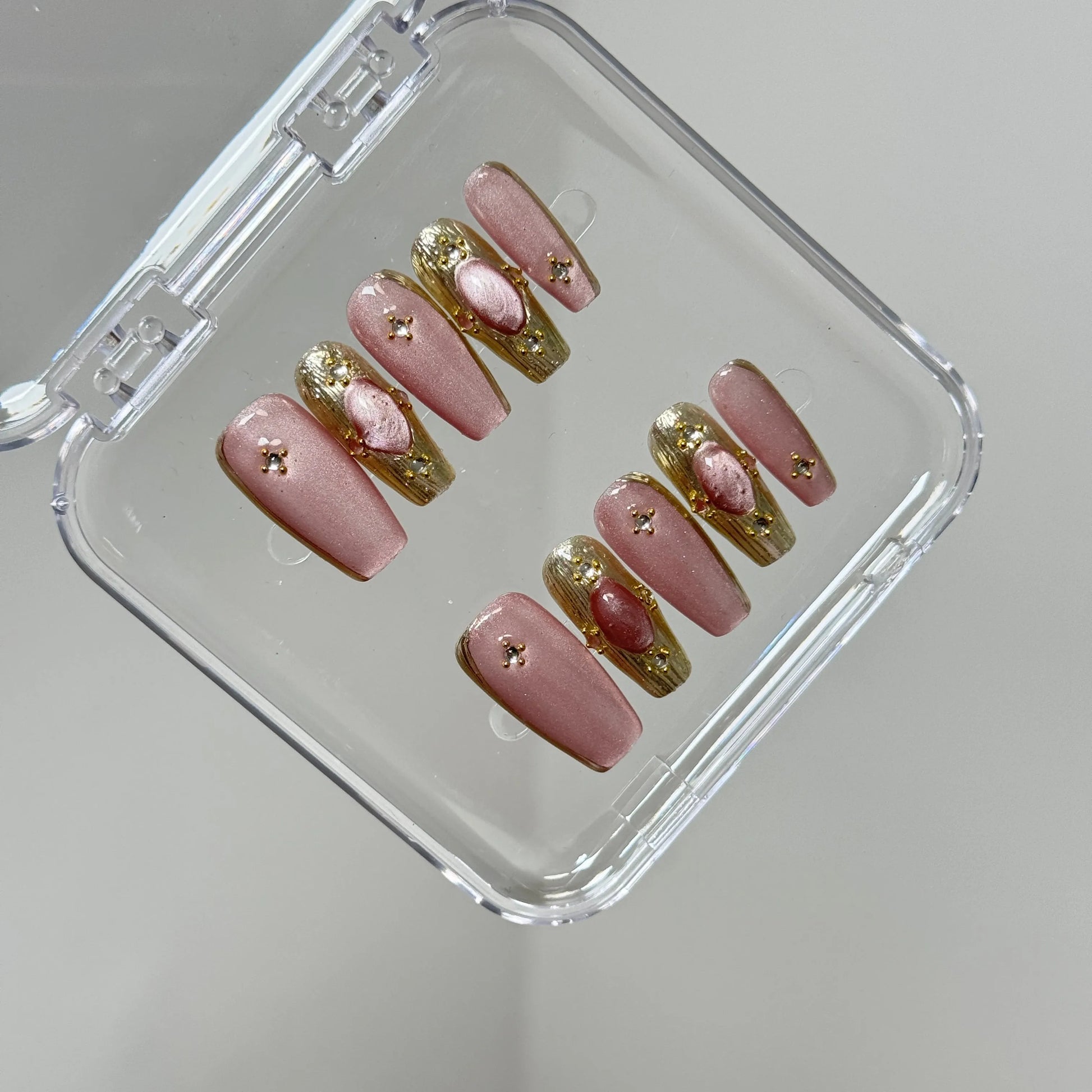 Blush Gold Elegance Nail - Elegant Charme