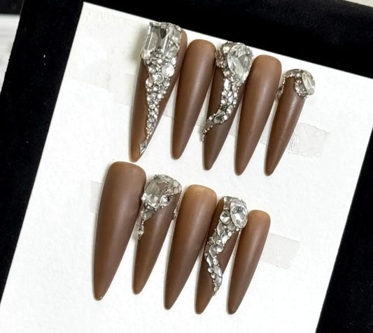 Chocolate Crystal Nail - Elegant Charme