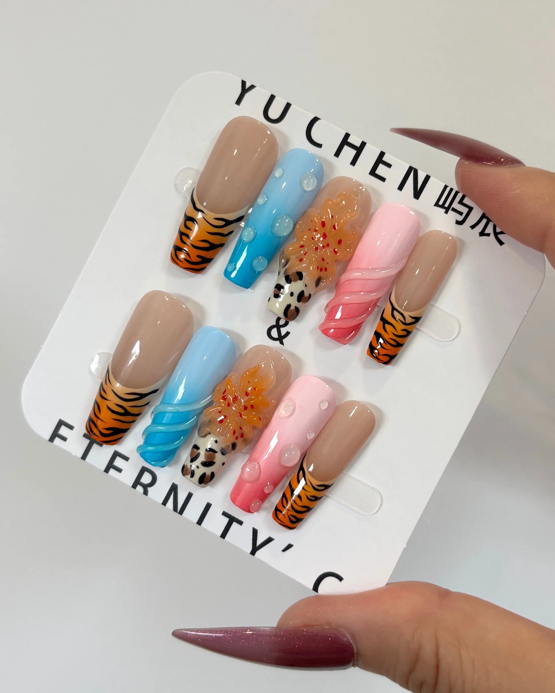 Tropical Safari Glam Nail - Elegant Charme